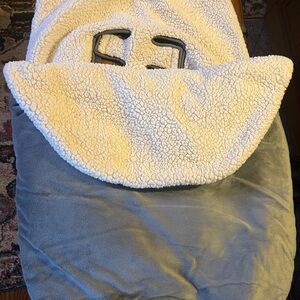 JJ Cole BundleMe car or stroller blanket